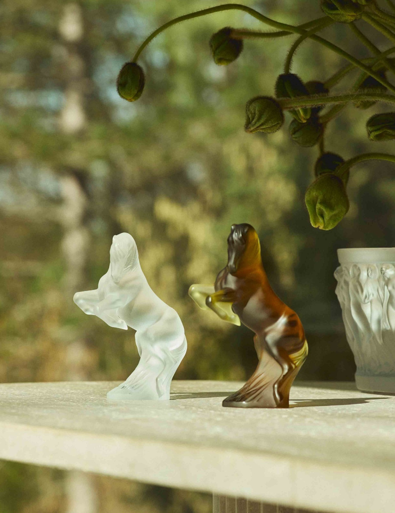 10848500 Скульптура Lalique Гарцующий конь.jpg