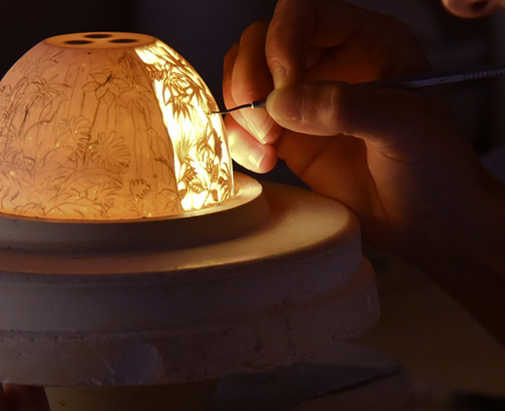 Lithophanies3, Bernardaud.jpg Lithophanies3, Bernardaud.jpg