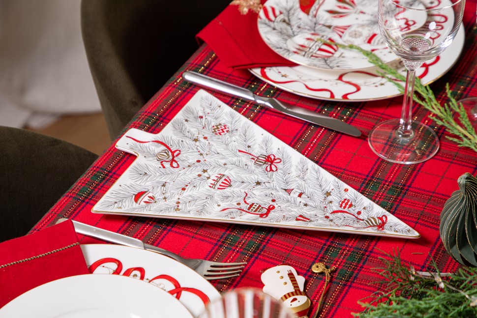 Тарелка сервировочная 32 х 22см Valerie Concept PLATE 4 NY (5).jpg